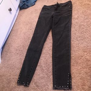 Black skinny jeans